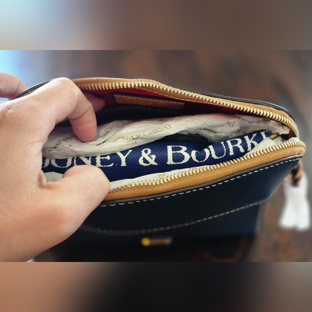 Dooney & Bourke Cameron Navy Wexford Leather Crossbody- BWXFD1075 MDBS - Picture 6 of 6